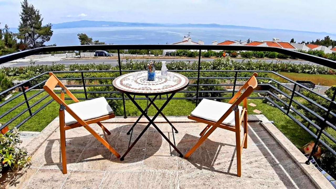 Olia Sea View Shared Pool Villa, Nea Fokea Exterior photo