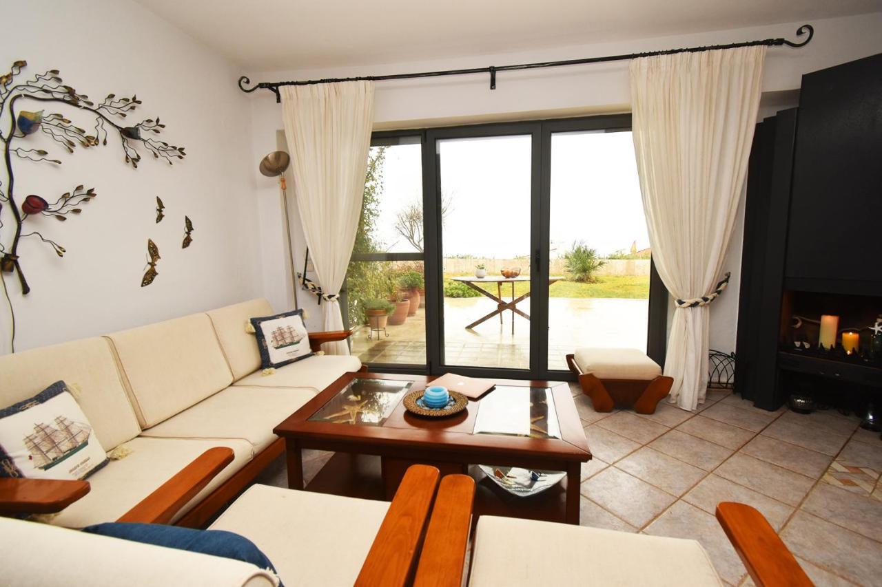 Olia Sea View Shared Pool Villa, Nea Fokea Exterior photo